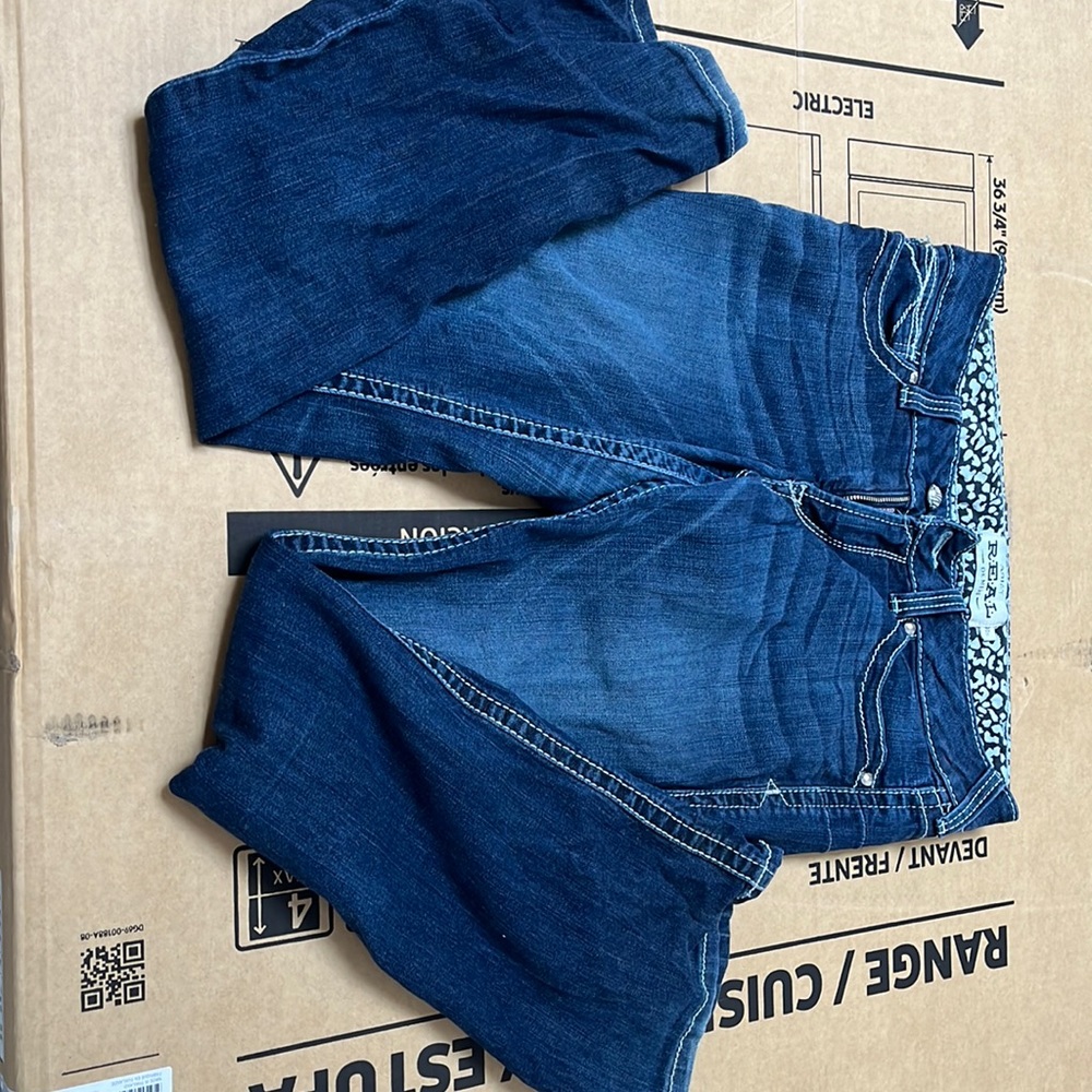 Arita Mid Rise bootcut pants